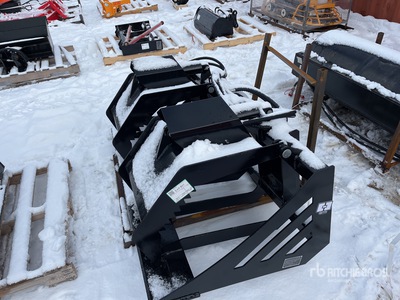 2025 GIYI GY-HWG72C Skid Steer Grapple (Unused)