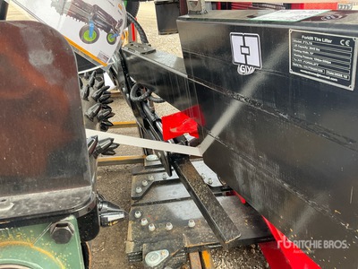 2025 GIYI GY-FTL75 Forklift Tire Lifter (Unused)
