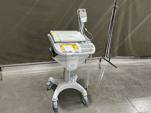 GE Mac 5500 HD Electrocardiograph System