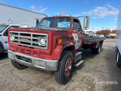 1987 GMC C7D042 4x2 Flatbed Truck