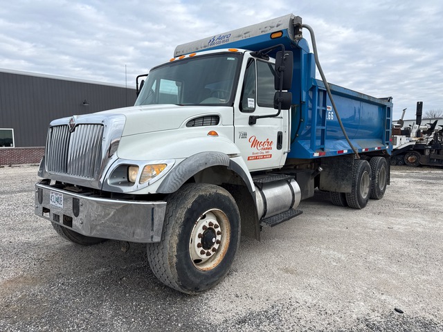 2006 International 7500 6x4 T/A Dump Truck