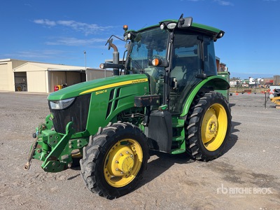 2018 John Deere 5090R 4WD Tractor