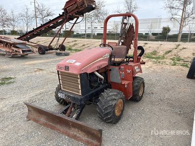 2005 Ditch Witch RT-40 4x4 Trencher