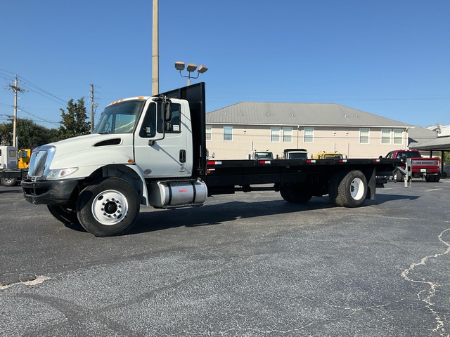 2018 International 4300 4x2 Flatbed Truck