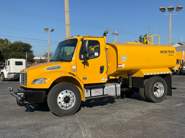 2019 Freightliner Business Class M2 2000 gal 4x2 Water Truck