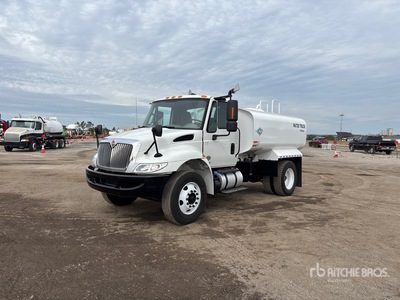 2019 International 4300 4x2 Water Truck