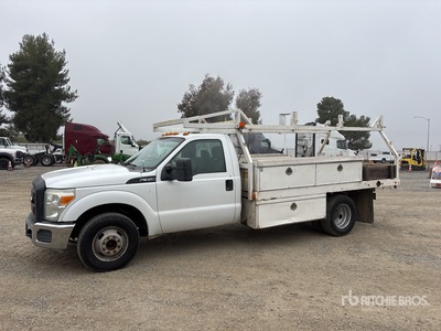 2011 Ford F-350 4x2 Camión Caja Abierta