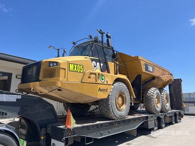 2016 Cat 730C2 شاحنة قلابة مفصلية