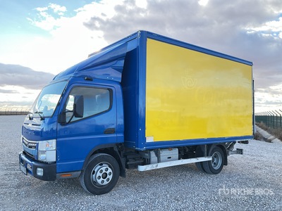 2018 Mitsubishi Fuso Canter 7C15 Hybrid 4x2 Gesloten vrachtwagen