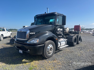 2006 Freightliner Columbia 120 6x4 T/A Day Cab Truck Tractor (Inoperable)