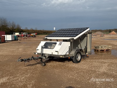 2008 BCM S/A Remorque De Signalisation Geräteanhänger