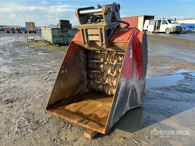 2002 SM 4-12 1250 mm Q/C Excavator Screening Bucket