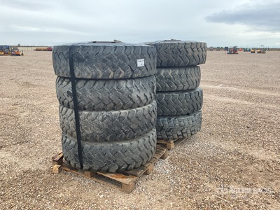 Quantity of (8) Continental 14.00R20 Räder