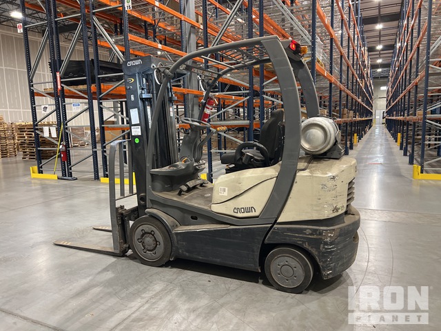 MONTACARGAS 2014 CROWN C5