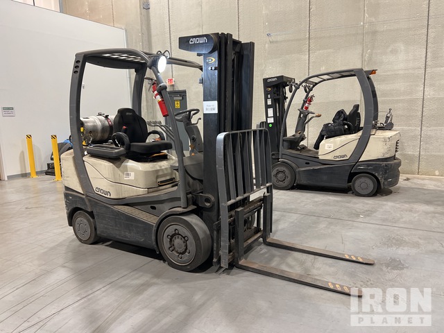 MONTACARGAS 2014 CROWN C5