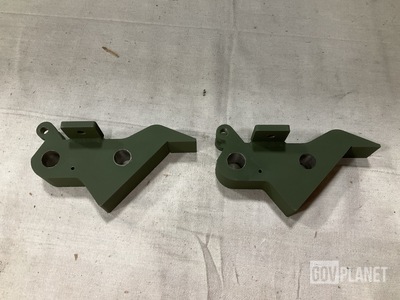 (51) Macomb Sheet & Metal 13228E5987 Release Levers