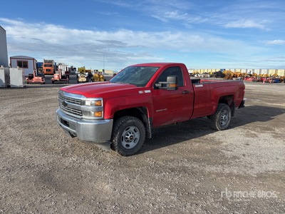 2015 Chevrolet Silverado 2500 HD 4x4 بيك اب