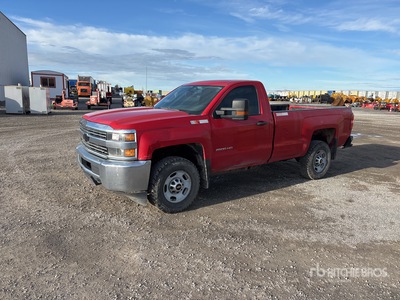 2015 Chevrolet Silverado 2500 HD 4x4 Pickup