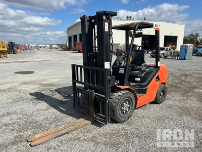 2022 Viper FD35 5400 lb Pneumatic Tire Heftruck