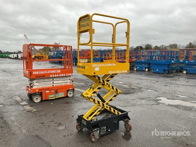 2010 Boss X2 Electric Scissor Lift