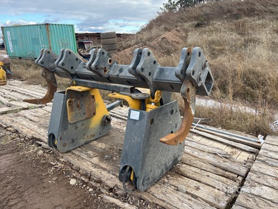 90 in Motor Grader Ripper - Fits Volvo 960B