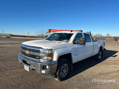 2015 Chevrolet Silverado 3500 LT 4x4 Crew Cab Pickup