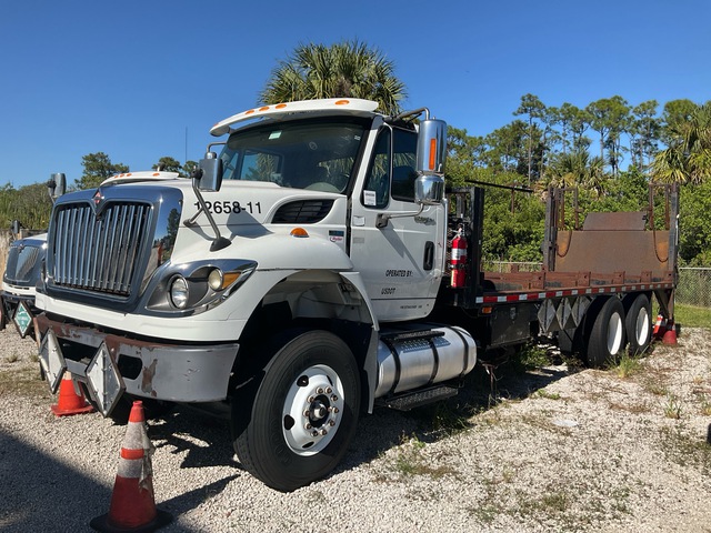 2011 International 7400 Work Star 6x4 Flatbed Truck