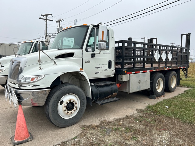 2007 International 4400 6x2 Flatbed Truck (Inoperable)
