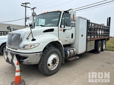 2016 International 4400 6x4 Flatbed Truck
