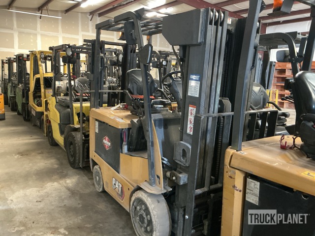 MONTACARGAS ELéCTRICO 2019 CATERPILLAR EC25N