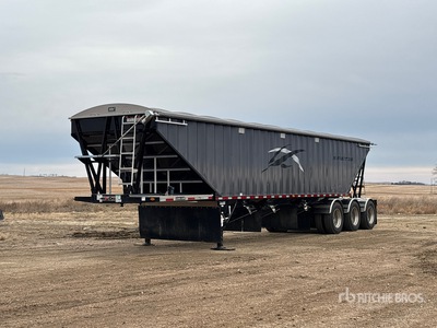 2025 Lode King Tri/A مقطورة للحبوب