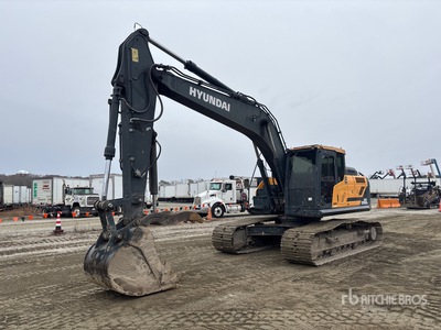 2021 Hyundai HX210A L Tracked Excavator