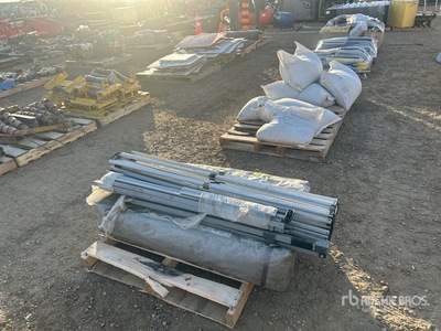 Quantity of (3) 10 ft x 10 ft Pop-Up Sun Shelter & Bags of Grass Seed Varios, tienda, almacen, consumidor