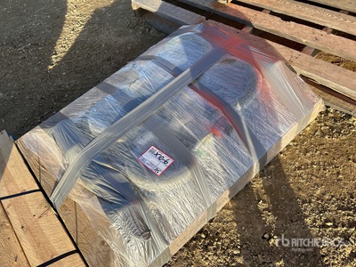 Quantity of (8) 2 in Crosby Shackles