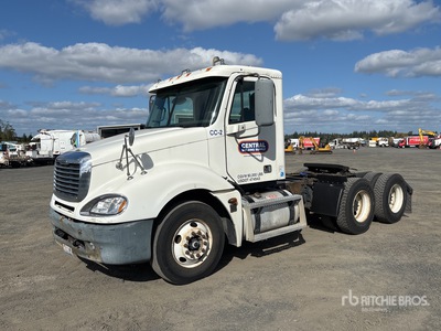 2005 Freightliner Columbia 120 6x4 T/A Day Cab Truck Tractor