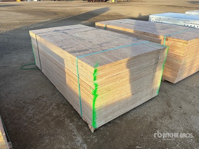 Quantity of (50) 5/8" 4x8 CSP/DFP No Stamp Contreplaqué (Unused)