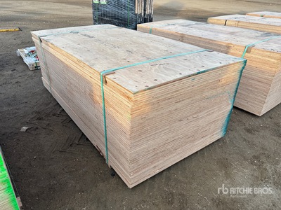 Quantity of (50) 5/8" 4x8 CSP/DFP No Stamp Contreplaqué (Unused)