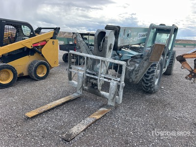 2003 Gradall 534D-10 Chariot élévateur télescopique (Inoperable)