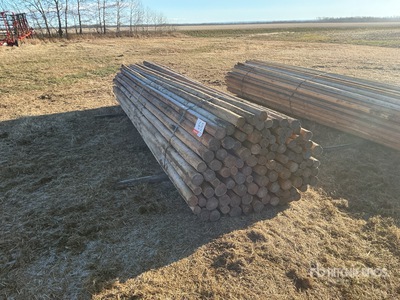 Quantity of 16 ft Fence Rails