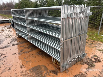 Quantity of (24) 12 ft x 5 ft Panel para ganado