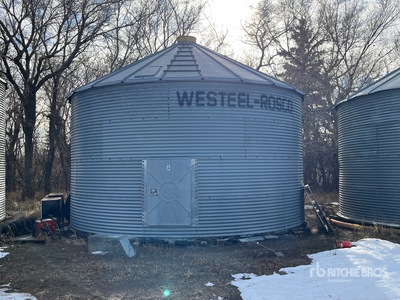 Westeel-Rosco +/- 2750 bu 4 Ring Grain Bin