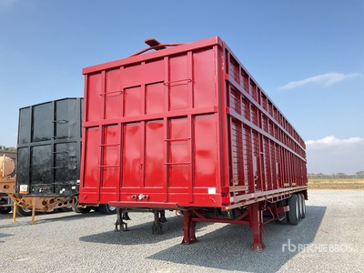 2021 Mata 42 ft Tri/A Semiremolque Tipo Jaula / Livestock Trailer