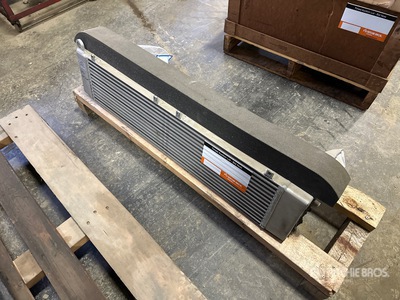 Hyundai 11K6-40230 Air Charge Cooler Radiador (Unused)