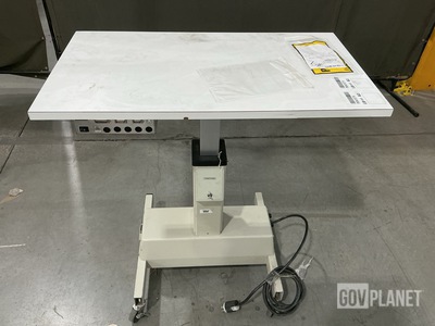 Topcon AIT-10B Medical Exam Table