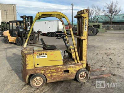 Hydraulic Clark Forklift