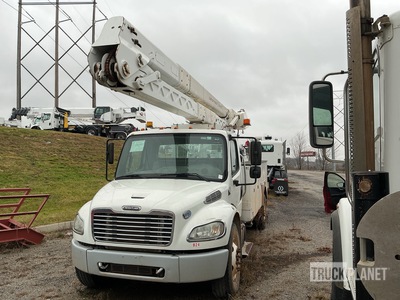 2012 Terex Hi Ranger HRX 55 Straight Boom on 2013 Freightliner M2106 4x2 Camion de cubo