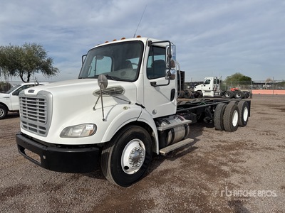 2014 Freightliner M2 112 6x2 الكابينة والهيكل