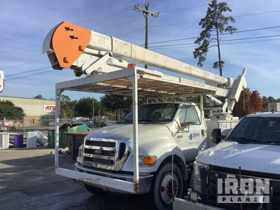 2011 Ford F750 4x2 Bucket Truck (Inoperable)