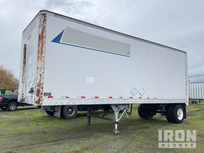 1988 Great Dane 28 ft x 102 in S/A Geschlossene Anhänger