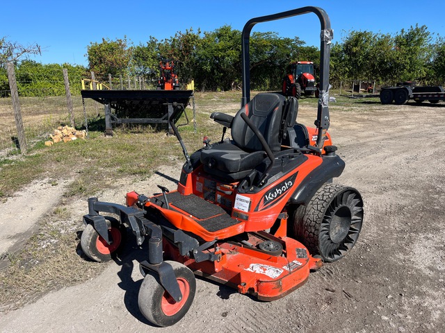 2022 Kubota ZD1211-3-60 Zero-Turn Lawn Mower 2022 Kubota ZD1211-3-60 Zero-Turn Lawn Mower